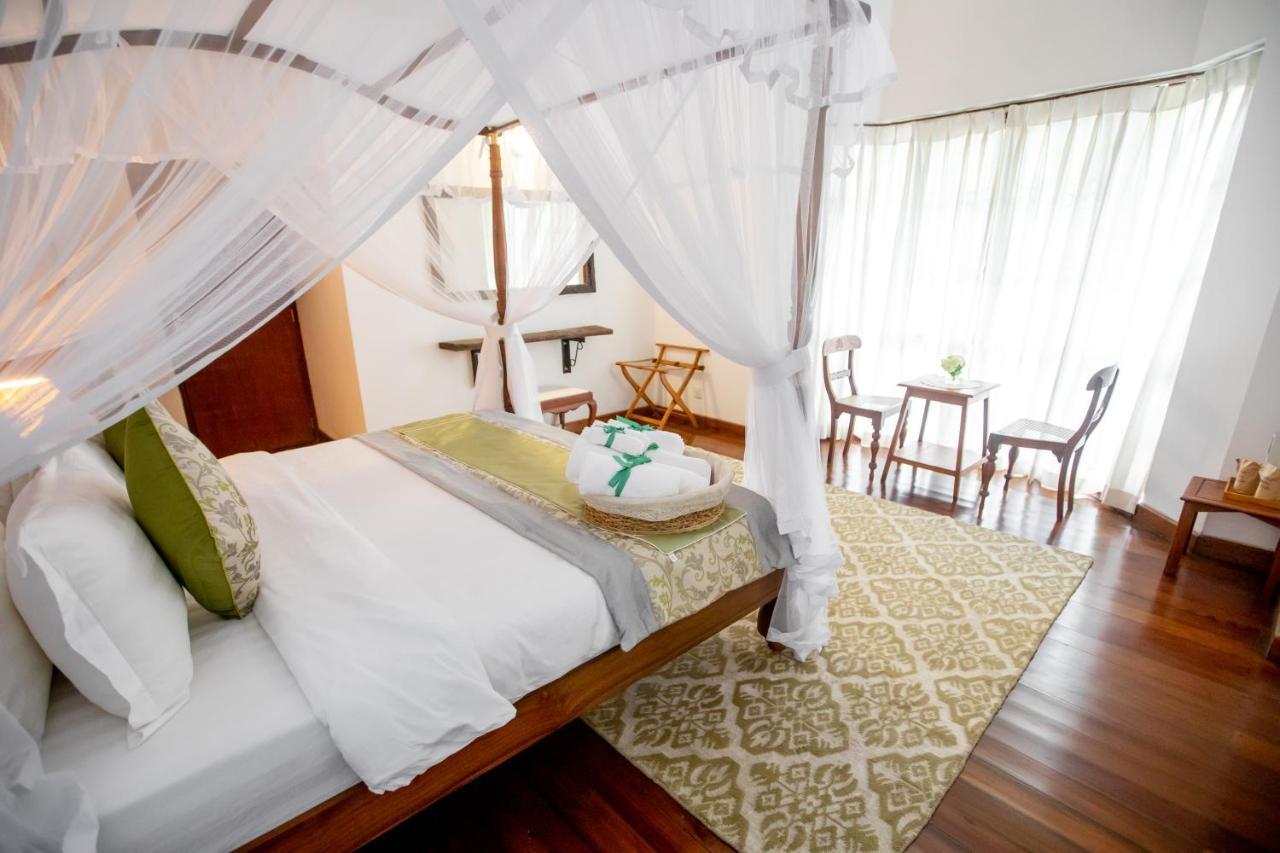 Manuel Manor Hotel Labugolla Luaran gambar